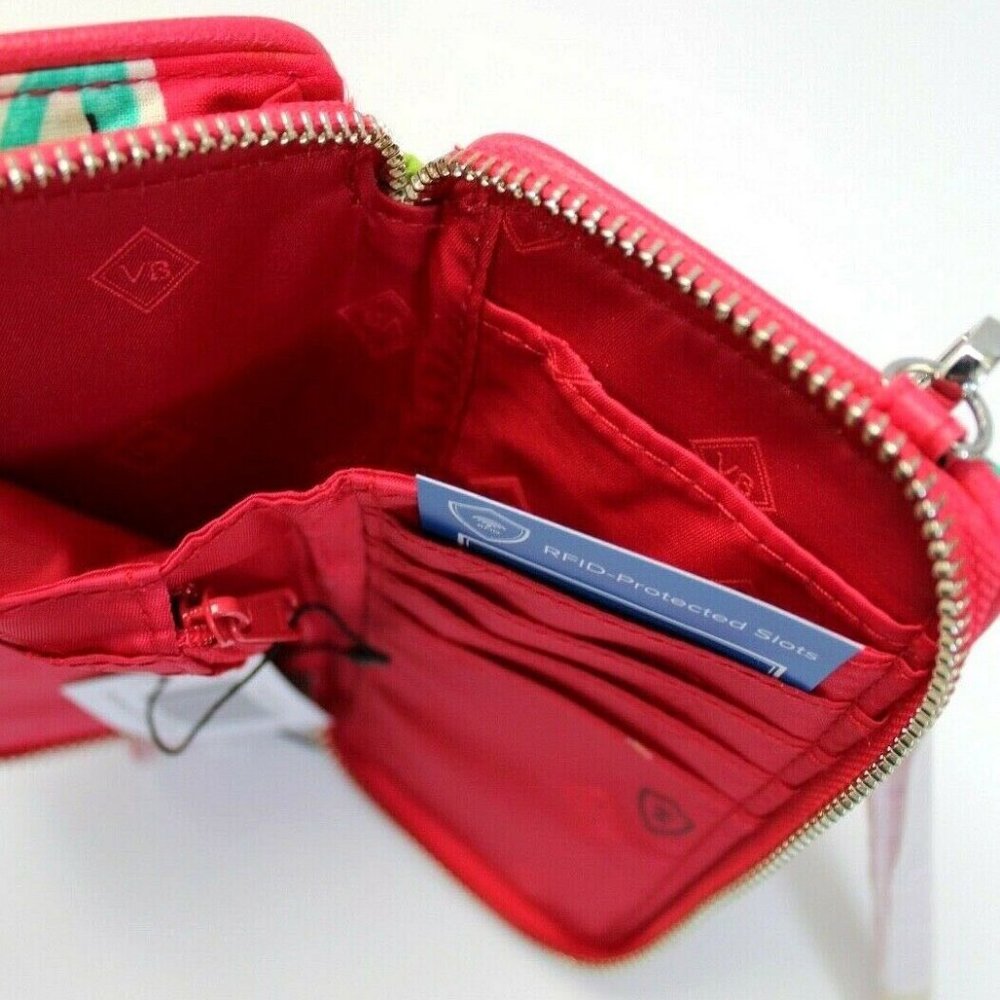Vera Bradley Red Rhumba Quilted Fabric Wristlet - Picture 7 of 8